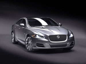 Jaguar XJ      